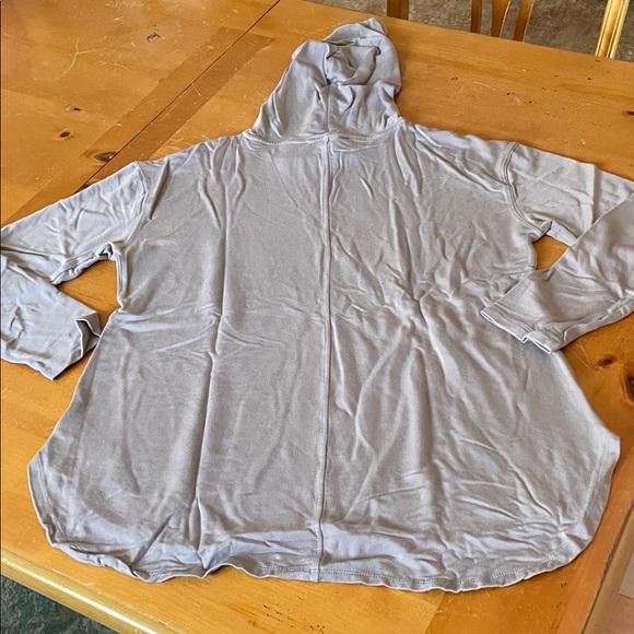 Amazon Essentials Light Gray Hoodie - Picture 2 of 3